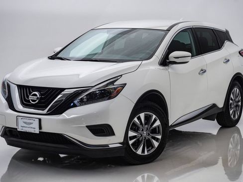 Used 2018 Nissan Murano S AWD/4WD image 3