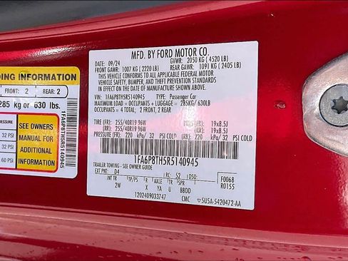 Used 2024 Ford Mustang Coupe image 33