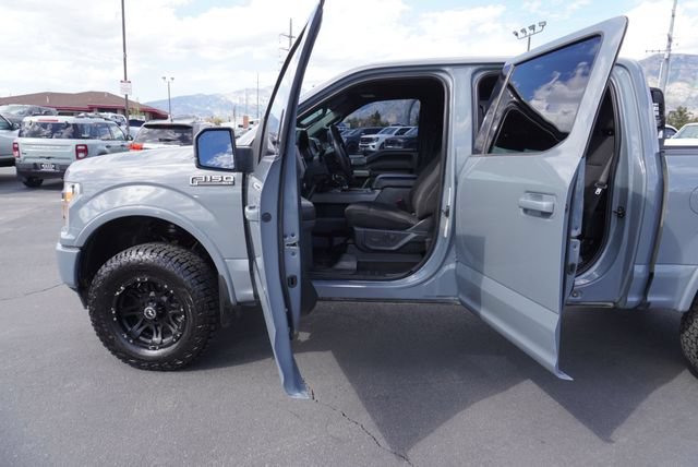 Used 2019 Ford F150 XLT w/ Equipment Group 302A Luxury AWD/4WD image 22