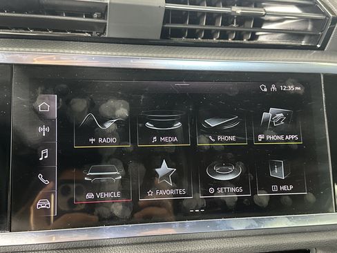 Certified 2025 Audi Q3 2.0T Premium image 20