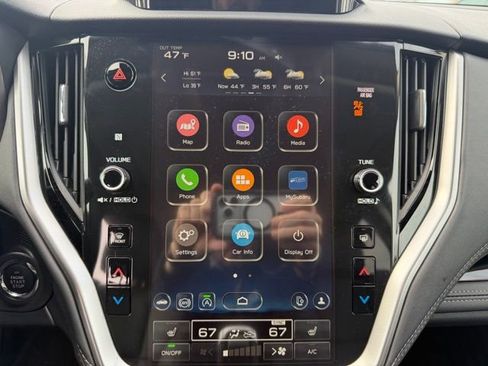 Certified 2025 Subaru Outback Limited image 16