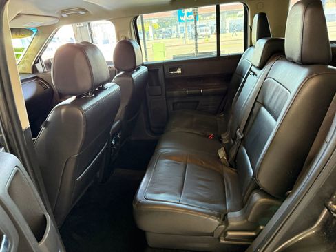 Used 2019 Ford Flex Limited image 10