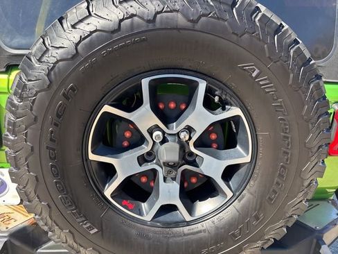 Used 2019 Jeep Wrangler Unlimited Rubicon AWD/4WD image 5