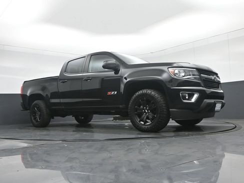 Used 2020 Chevrolet Colorado Z71 w/ Z71 Midnight Edition image 55