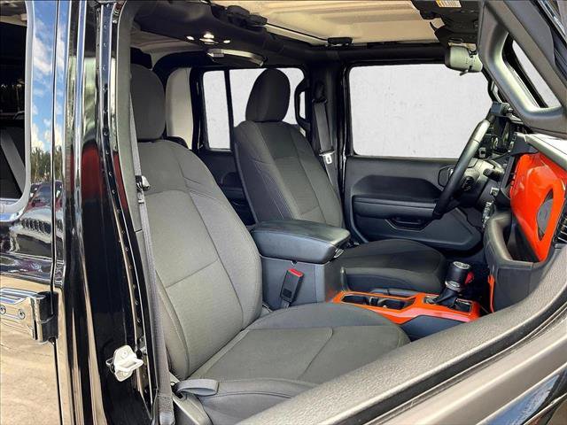 Used 2022 Jeep Gladiator Sport AWD/4WD image 7