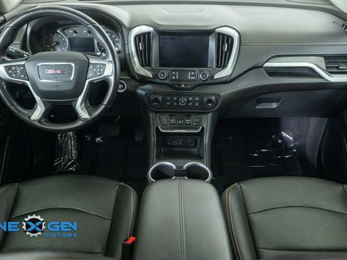 Used 2020 GMC Terrain SLT w/ Preferred Package AWD/4WD image 31