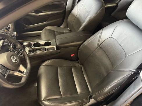 Used 2023 Nissan Altima 2.5 SL image 10
