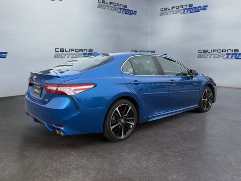 Used 2020 Toyota Camry XSE image 5