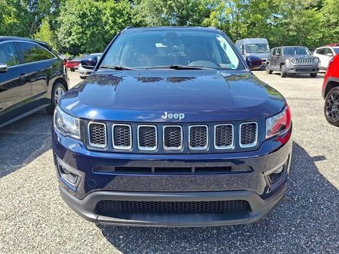 Certified 2018 Jeep Compass Latitude w/ Cold Weather Group AWD/4WD image 2
