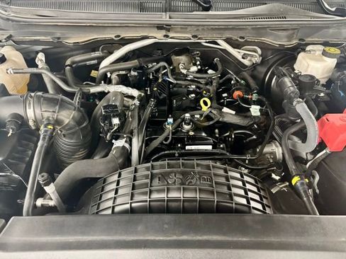 Used 2023 Ford Ranger Lariat w/ Tremor Off-Road Package AWD/4WD image 33