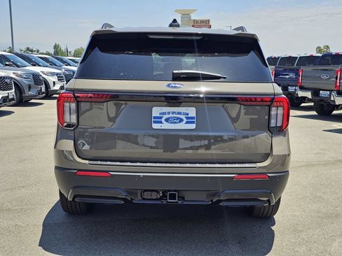 New 2026 Ford Explorer ST-Line RWD image 6