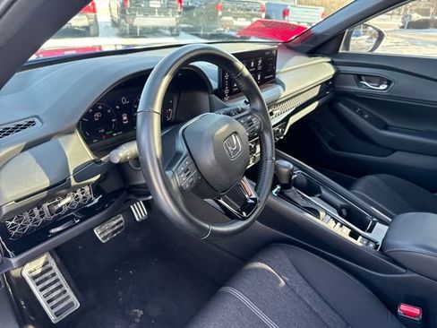 Used 2023 Honda Accord Sport image 14