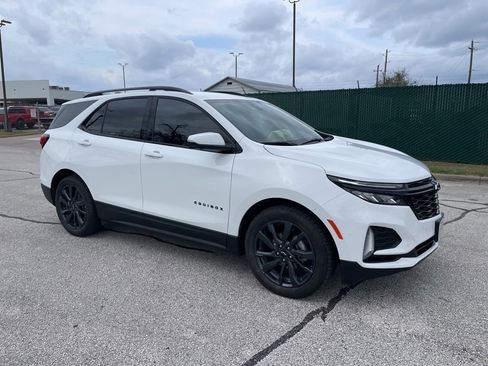 Used 2024 Chevrolet Equinox RS w/ RS Leather Package image 1