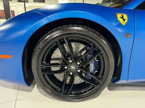 Used 2018 Ferrari 488 Spider image 52