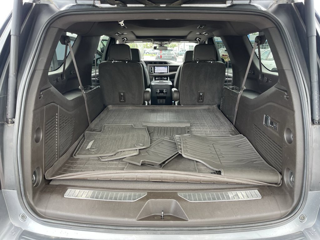 Used 2021 GMC Yukon XL Denali AWD/4WD image 24