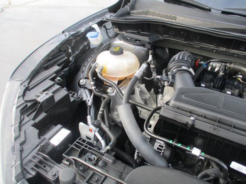 Used 2024 Ford Escape ST-Line FWD image 19