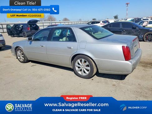 Used 2004 Cadillac De Ville DTS w/ Equipment Group image 3