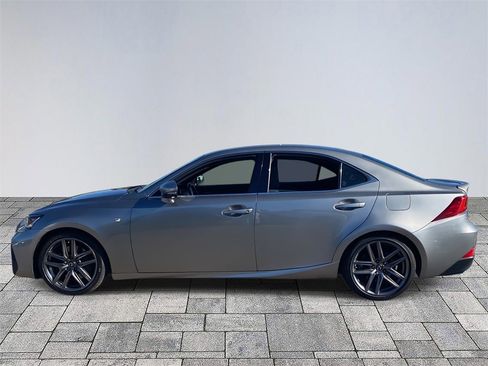 Used 2019 Lexus IS 300 AWD image 4