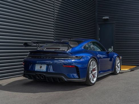 Used 2026 Porsche 911 GT3 RWD image 9