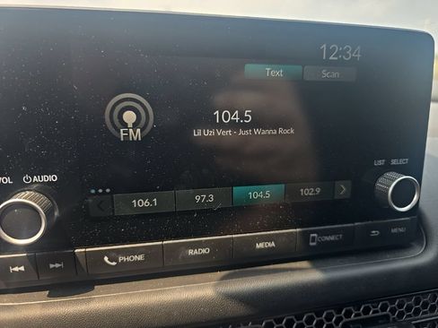 Used 2024 Honda HR-V Sport image 18