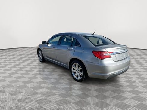 Used 2013 Chrysler 200 LX image 6