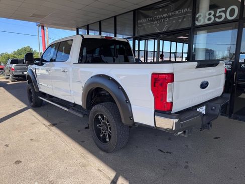 Used 2017 Ford F350 Lariat w/ Lariat Ultimate Package AWD/4WD image 5