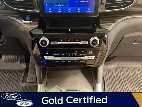 Certified 2021 Ford Explorer Limited w/ Equipment Group 301A RWD image 17