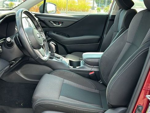 Used 2023 Subaru Outback Premium image 10