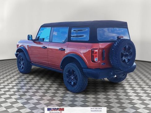 Certified 2024 Ford Bronco Black Diamond image 3