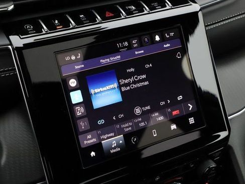 New 2025 Jeep Grand Cherokee L Altitude image 29