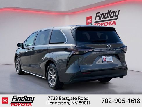 Certified 2025 Toyota Sienna LE FWD image 2