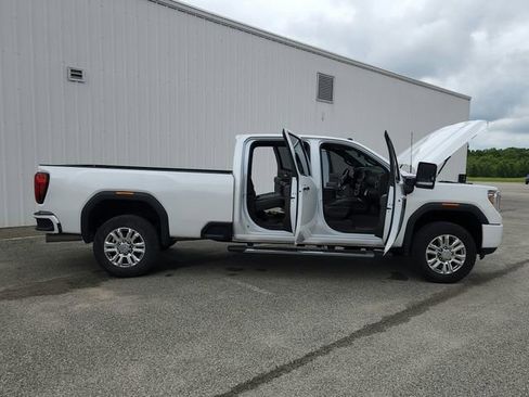 Used 2022 GMC Sierra 3500 Denali w/ Denali Ultimate Package AWD/4WD image 34