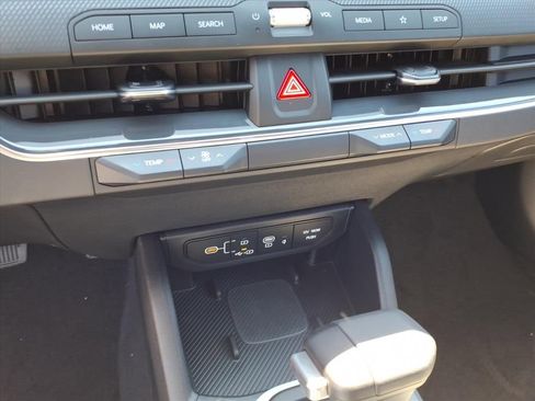 New 2025 Kia K4 GT-Line w/ GT-Line Premium Package image 23