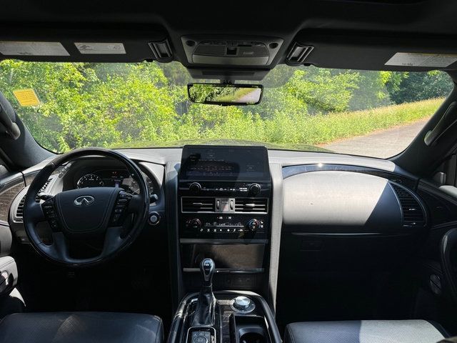 Used 2024 INFINITI QX80 Sensory AWD/4WD image 11