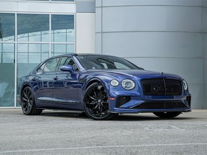 New 2025 Bentley Flying Spur Plug-In Hybrid