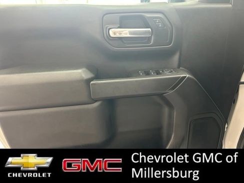 Used 2023 GMC Sierra 1500 Pro w/ Pro Value Package AWD/4WD image 14