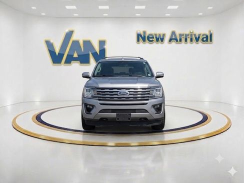 Used 2024 Ford Expedition Max Limited AWD/4WD image 4