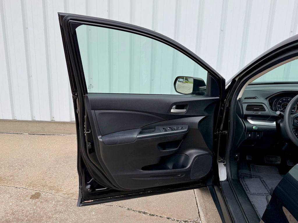 Used 2016 Honda CR-V LX image 14