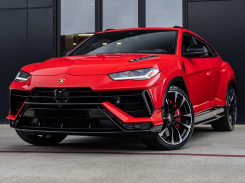 Used 2024 Lamborghini Urus S image 1