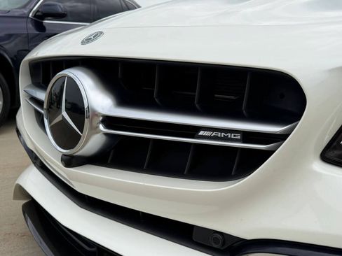 Used 2019 Mercedes-Benz E 63 AMG S image 45