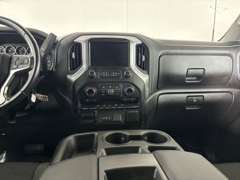 Used 2020 Chevrolet Silverado 2500 LT w/ Fleet Comfort Package image 23