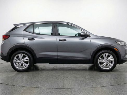 Used 2025 Buick Encore GX Preferred image 11