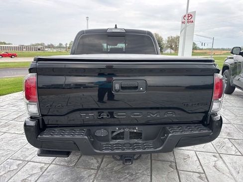 Used 2021 Toyota Tacoma TRD Pro AWD/4WD image 10
