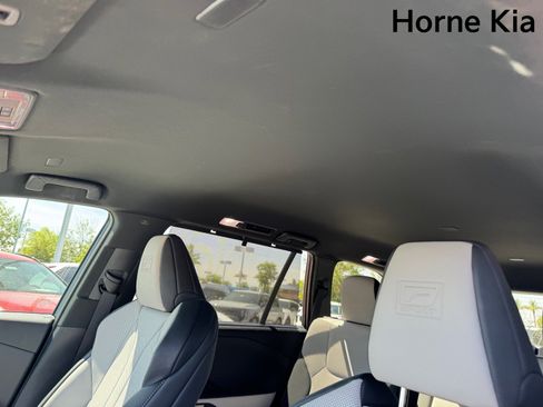 Used 2025 Lexus TX 500h AWD w/ Technology Package image 25