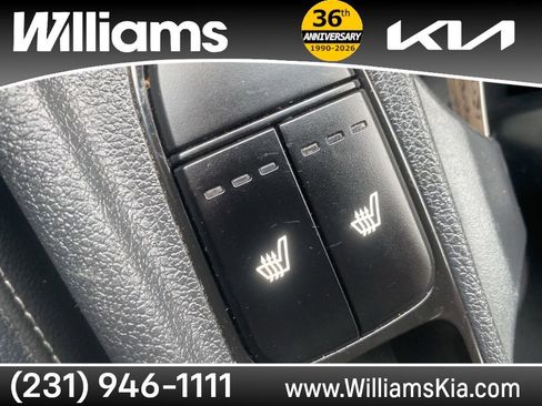 Used 2019 Kia Niro S Touring image 26