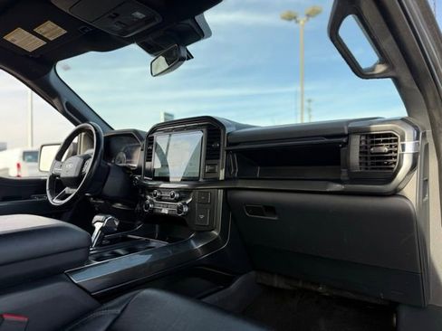 Certified 2022 Ford F150 XLT w/ Equipment Group 302A High image 19