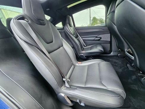 Used 2023 Tesla Model X image 64