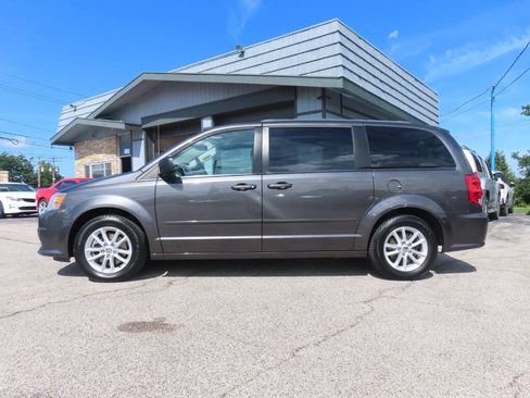 Used 2016 Dodge Grand Caravan SXT w/ Quick Order Package 29G SXT FWD image 8