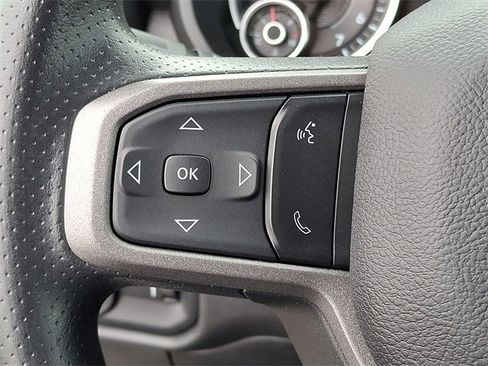 Used 2024 RAM 2500 Tradesman w/ Chrome Appearance Group image 13