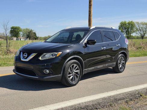 Used 2016 Nissan Rogue SL w/ SL Premium Package image 2